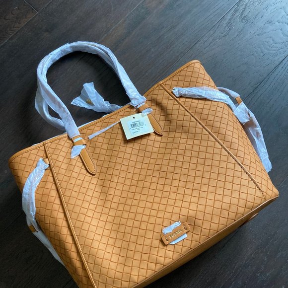 Fossil: Charli Large Tote - Camel - Picture 6 of 9